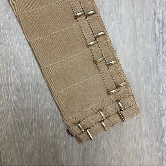 NWT Fashion Nova Zarah Bandage Dress in Gold. Size XL - Picture 7 of 15